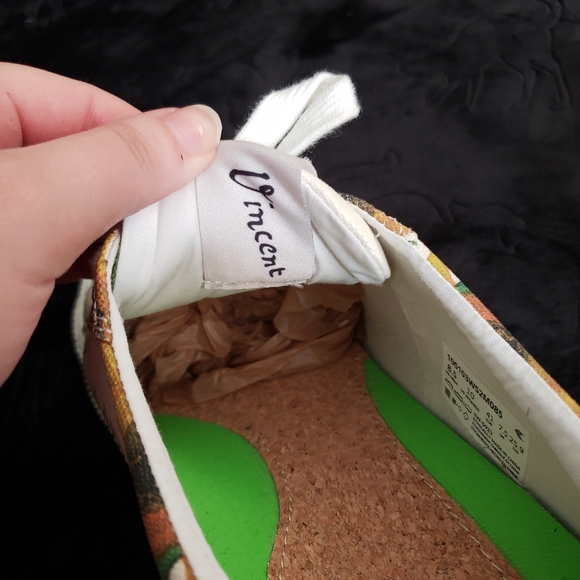 Cariuma x Vincent van Gogh Sunflowers Limited Edition Sneaker 8.5 Men 10 Women - Picture 12 of 14